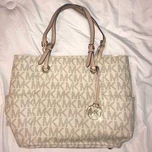 Michael Kors MK Logo East/West Signature Tote